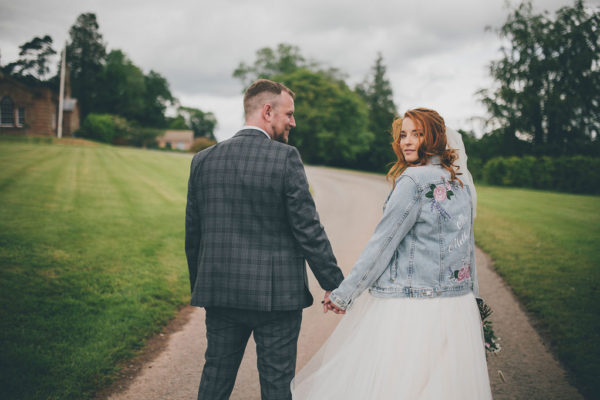 Rustic Wedding Venue_Bredenbury Court Barns_Abby & Mike_17_CopyrightDearestLove-1171
