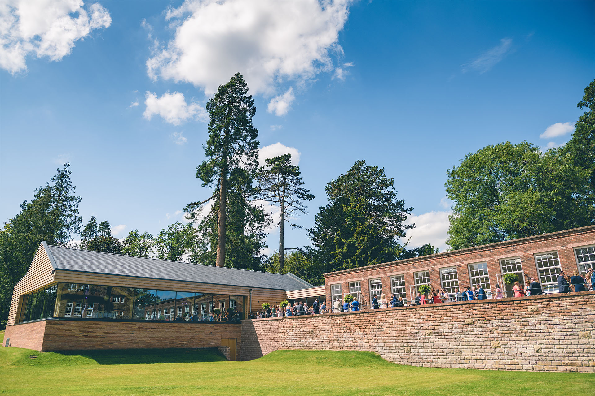 Barn Wedding Venue West Midlands | Bredenbury Court Barns 