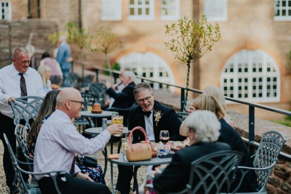 Optimized by JPEGmini 3.18.2.210403453-AP 0x98b5f2c1