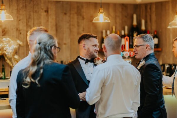 Optimized by JPEGmini 3.18.2.210403453-AP 0x70cc7711