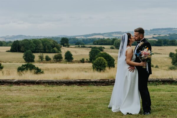 Optimized by JPEGmini 3.18.2.210403453-AP 0xde145b67